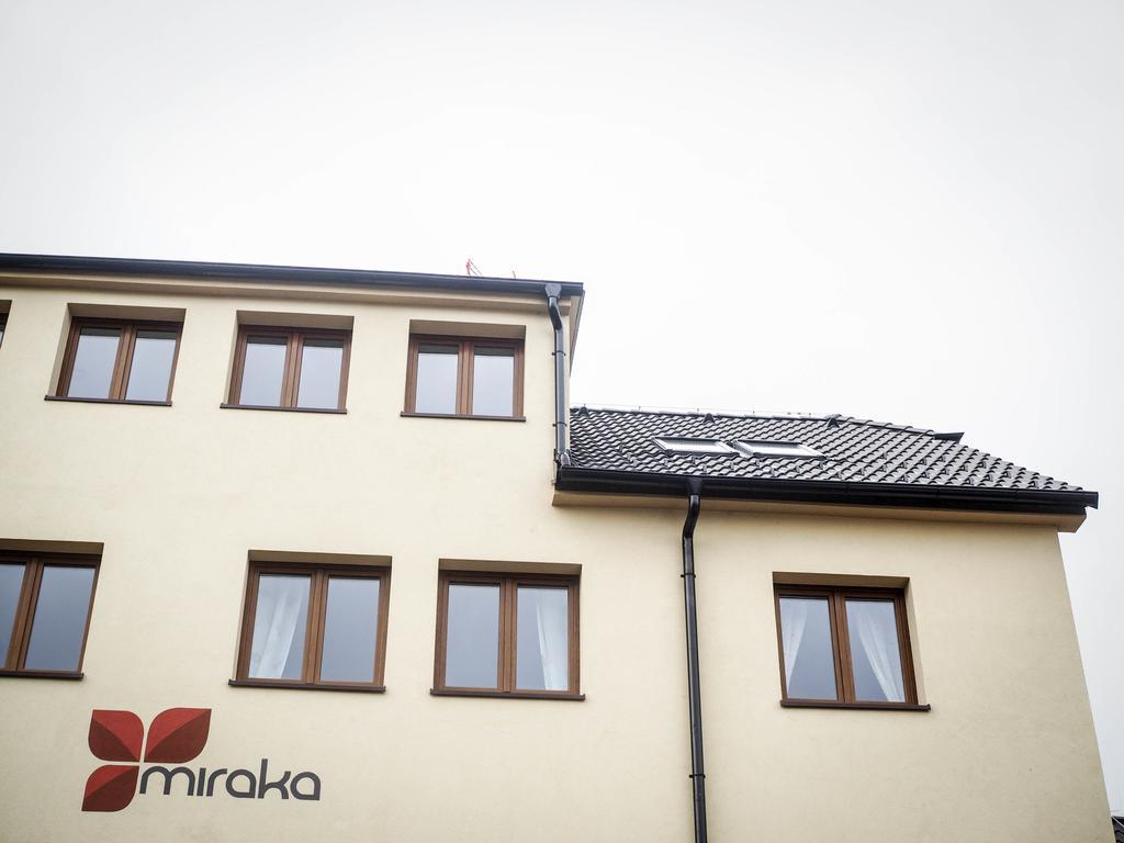 Апартаменты Miraka Липно-над-Влтавой Экстерьер фото